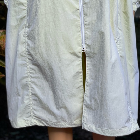 LACOSTE LONG NYLON PARKA BF6210 YELLOW - Picture 5 of 10